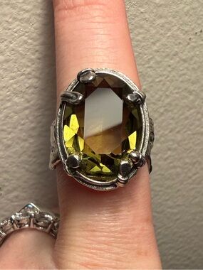 Silpada olivine Crystal Sterling ring